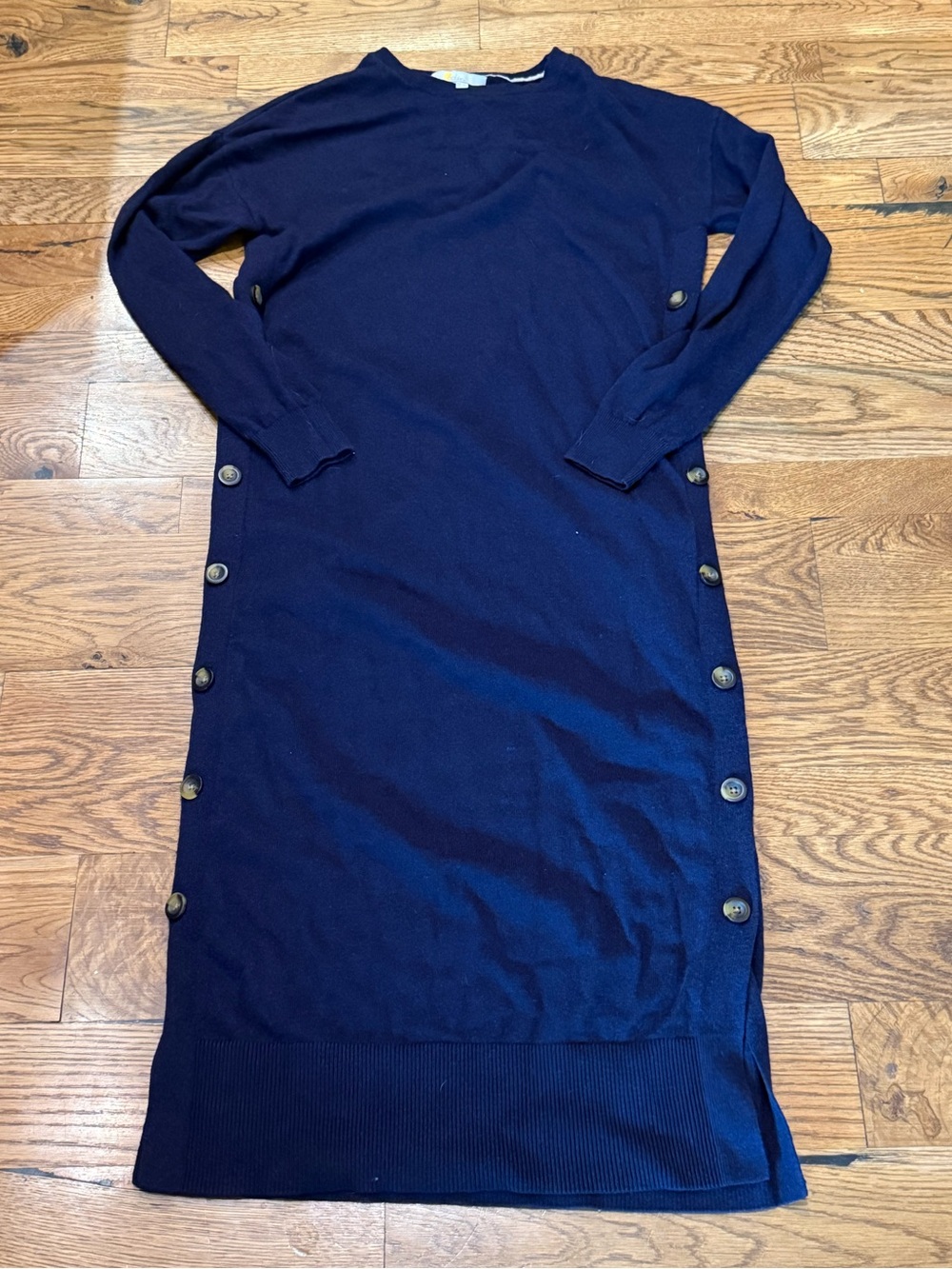 Biden. Side Button cashmere/wool blend Sweater dress. Navy. Size 6.